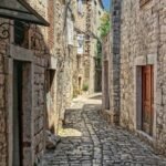 alley, historic center, to travel